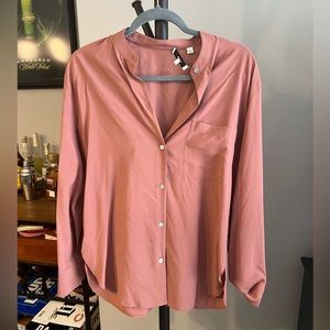 Vince Shirt. Size small